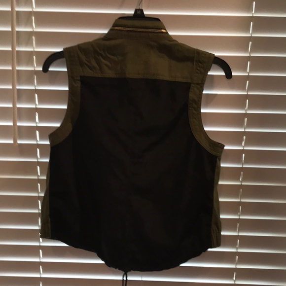 Jacket - Picture 4 of 5